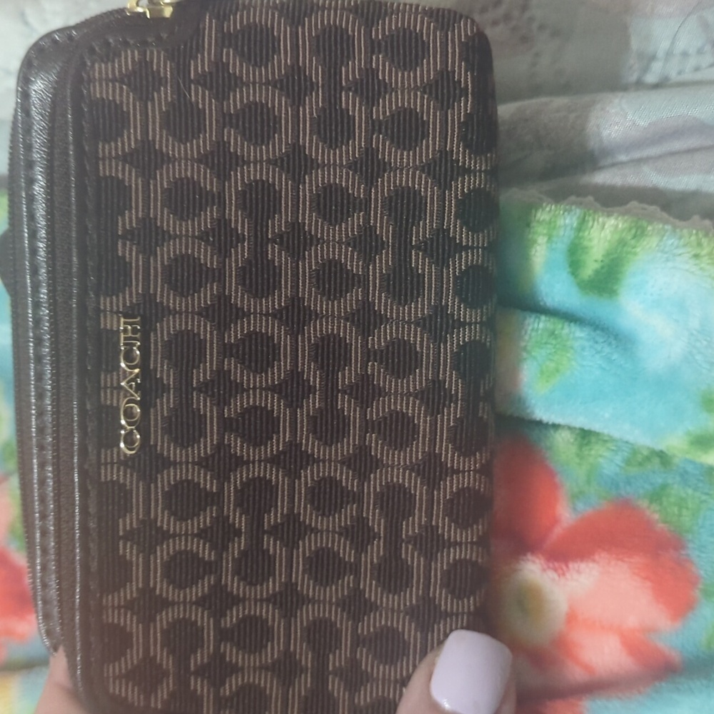Small brown coach wallet